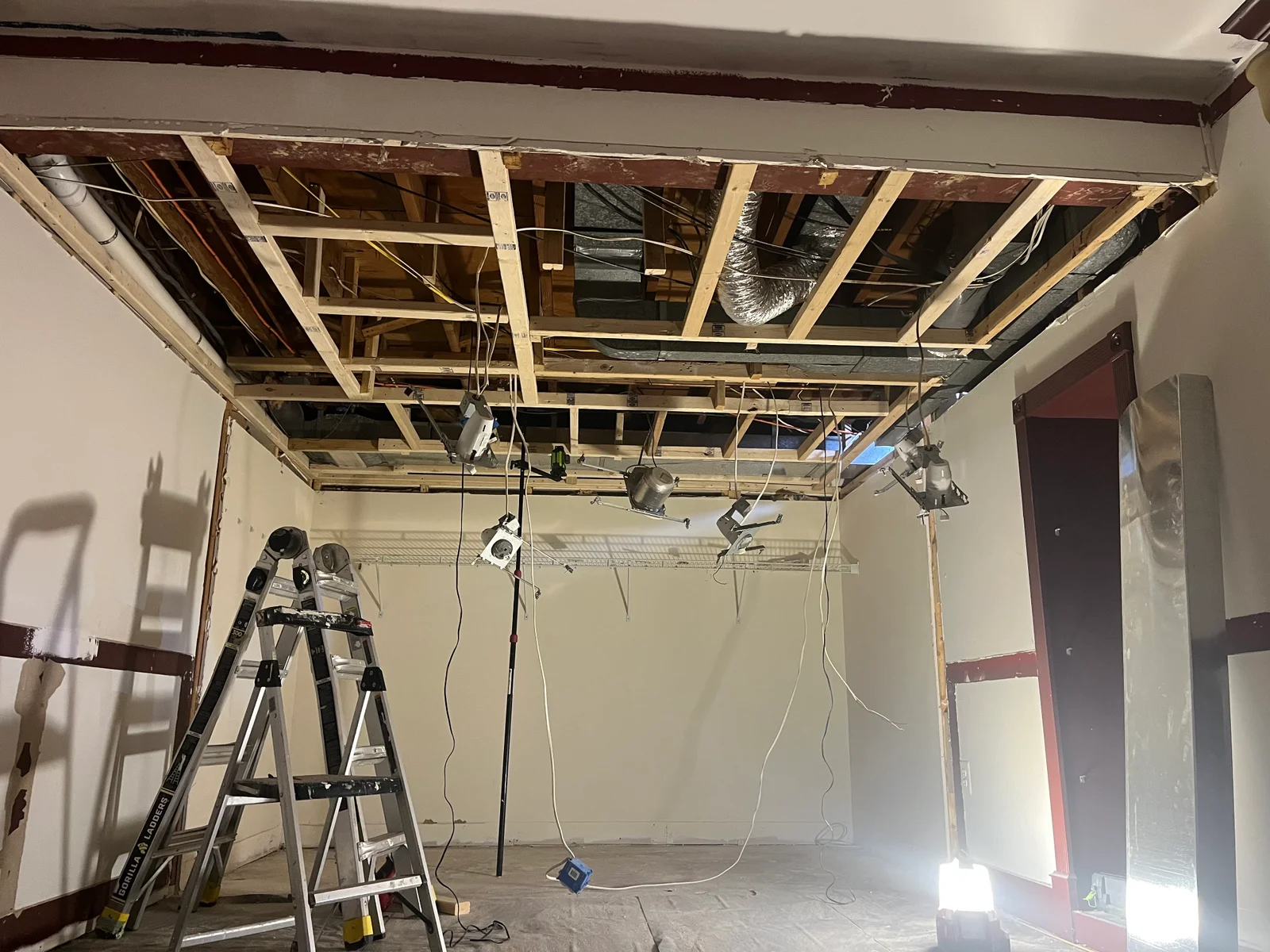 Recessed lighting installed by Smart General Contractors in a residential room